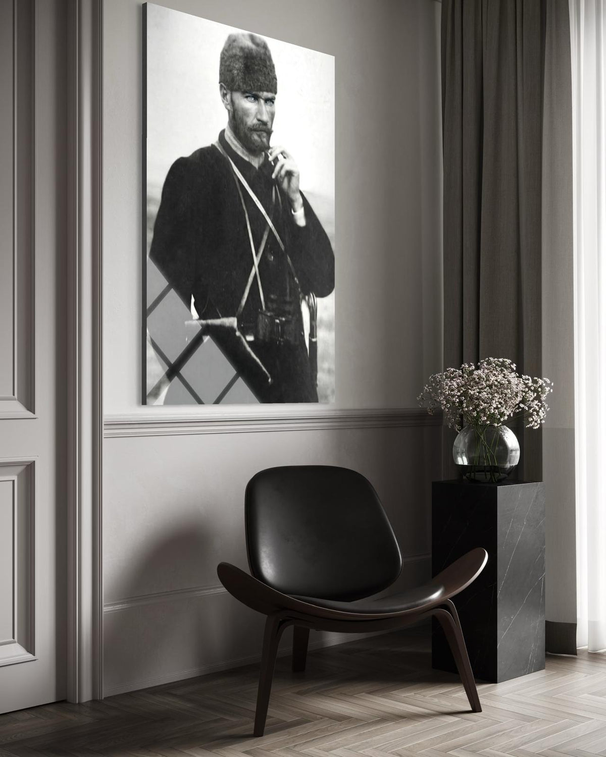 Atatürk Saha Ekipmanlı Sigaralı Cam Tablo – Otantik Duvar Dekoru