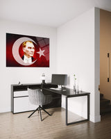 Atatürk Ay Yıldızlı Kırmızı Fon Profil Cam Tablo – Vatansever Duvar Dekoru