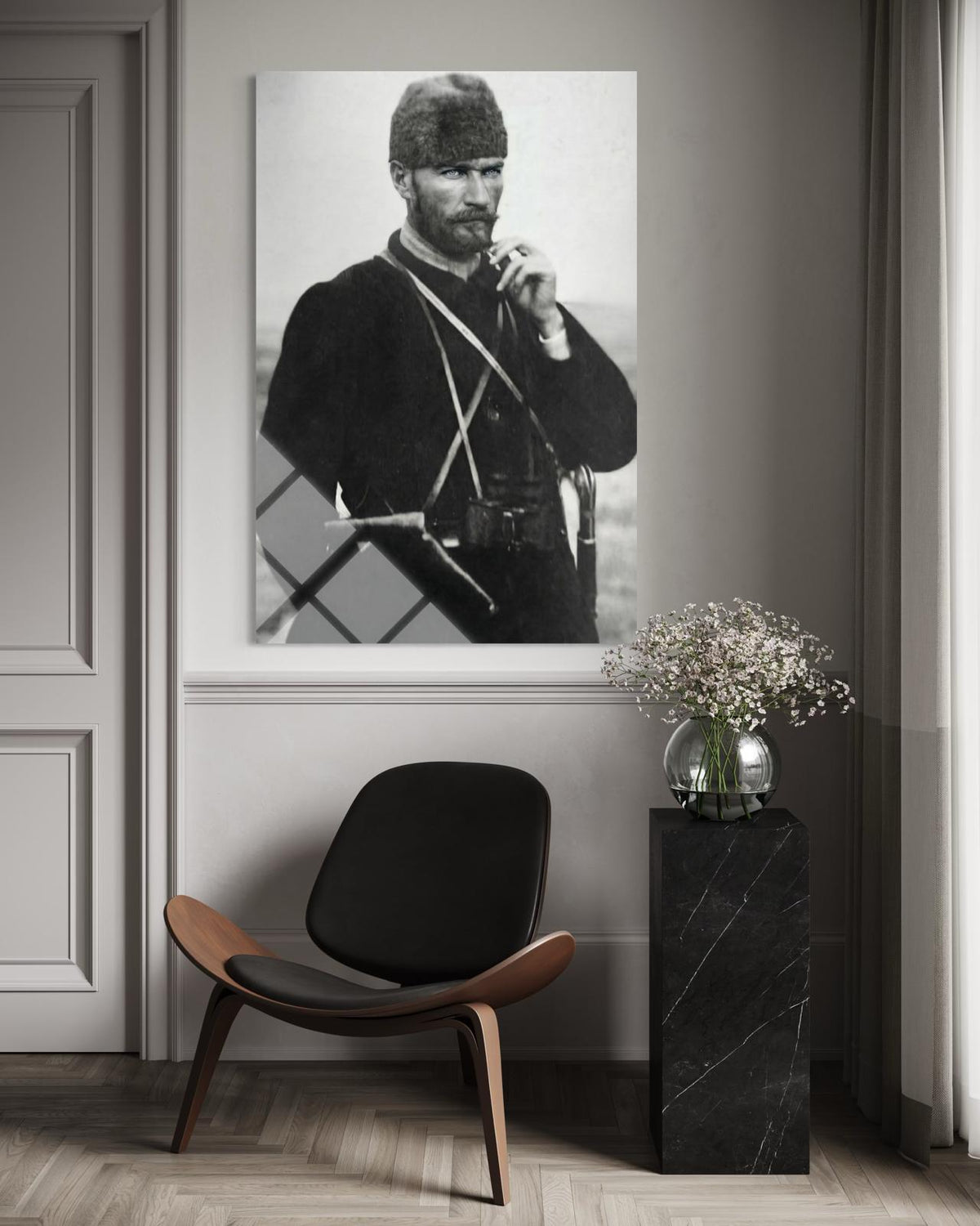 Atatürk Saha Ekipmanlı Sigaralı Cam Tablo – Otantik Duvar Dekoru