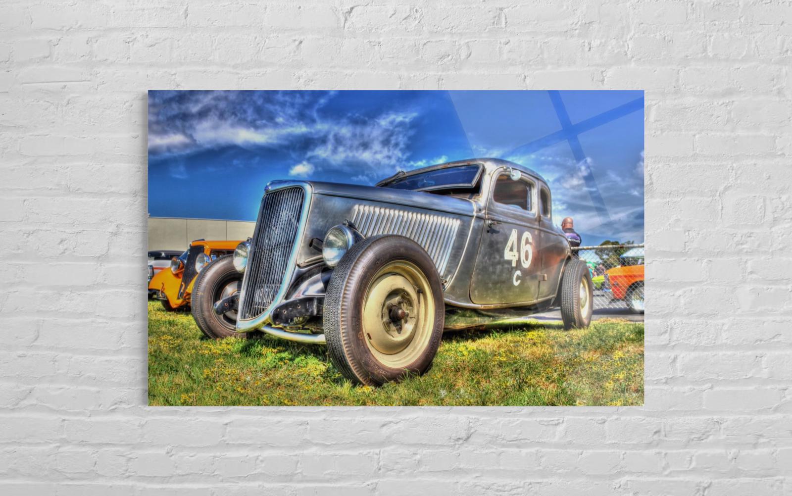 FORD COUPE (1933 MODEL)