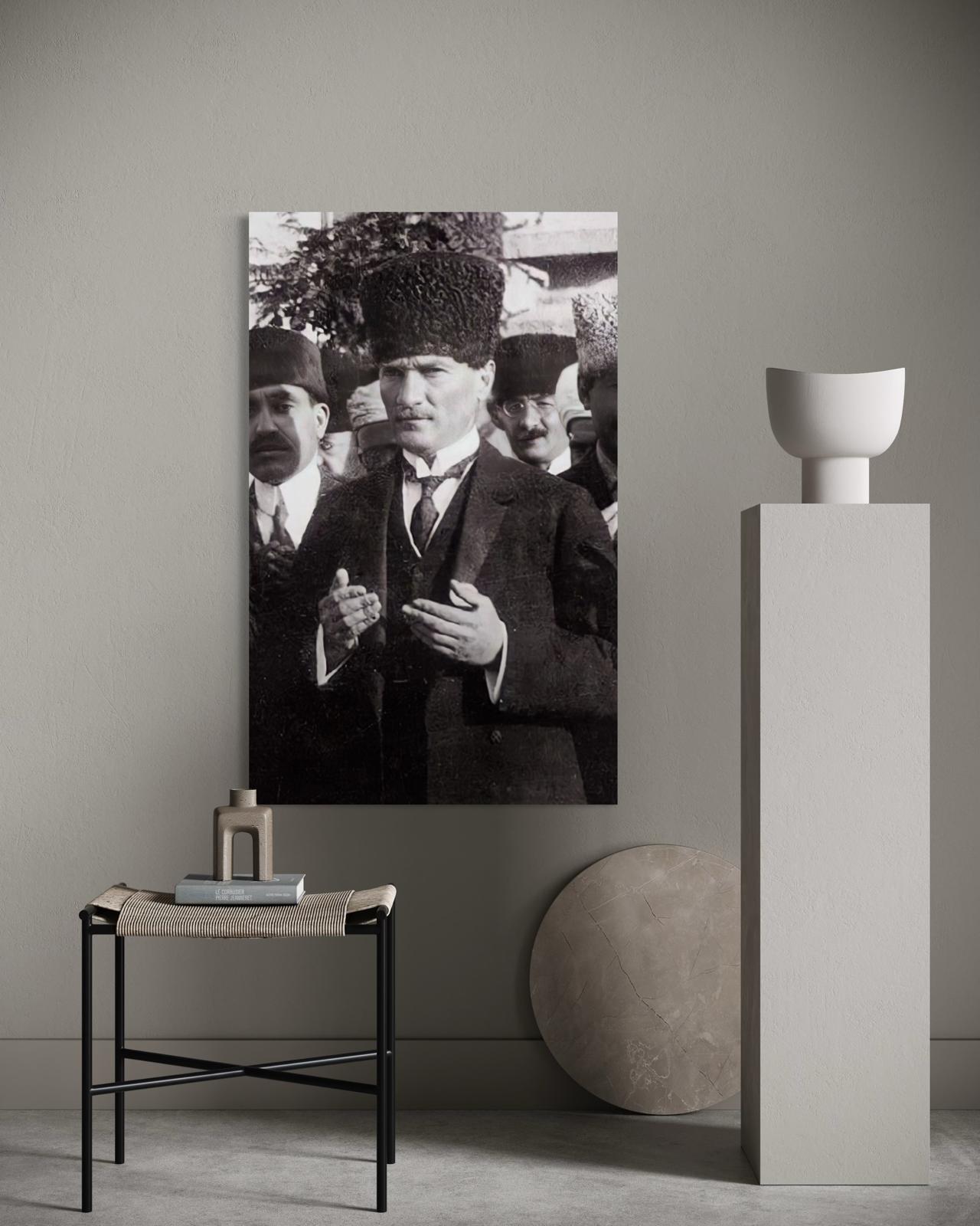 Atatürk Cam Tablo 178